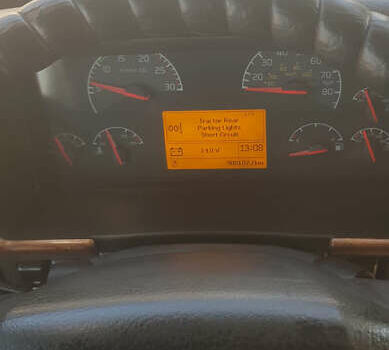 Вольво VNL 630, объемом двигателя 0 л и пробегом 980 тыс. км за 13600 $, фото 38 на Automoto.ua