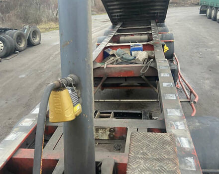 Желтый Вольво VNL 660, объемом двигателя 12.1 л и пробегом 1000 тыс. км за 25500 $, фото 20 на Automoto.ua