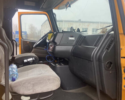 Желтый Вольво VNL 660, объемом двигателя 12.1 л и пробегом 1000 тыс. км за 25500 $, фото 42 на Automoto.ua