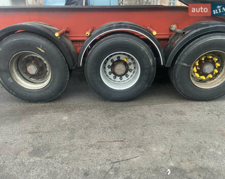 Желтый Вольво VNL 660, объемом двигателя 12.1 л и пробегом 1000 тыс. км за 25500 $, фото 14 на Automoto.ua