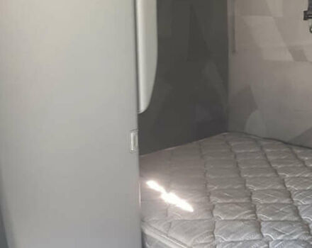 Белый Вольво VNL 670, объемом двигателя 12 л и пробегом 988 тыс. км за 13500 $, фото 6 на Automoto.ua