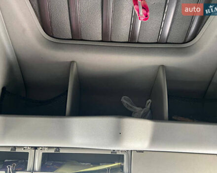 Червоний Вольво VNL 670, об'ємом двигуна 12 л та пробігом 9 тис. км за 11500 $, фото 5 на Automoto.ua