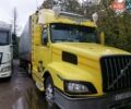Желтый Вольво VNL 670, объемом двигателя 12 л и пробегом 2 тыс. км за 10000 $, фото 1 на Automoto.ua