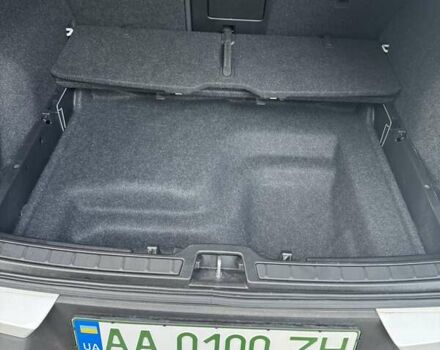 Белый Вольво XC40 Recharge, объемом двигателя 0 л и пробегом 29 тыс. км за 33000 $, фото 29 на Automoto.ua