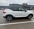 Білий Вольво XC40 Recharge, об'ємом двигуна 0 л та пробігом 22 тис. км за 26700 $, фото 7 на Automoto.ua