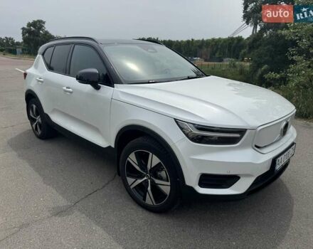 Белый Вольво XC40 Recharge, объемом двигателя 0 л и пробегом 29 тыс. км за 33000 $, фото 12 на Automoto.ua