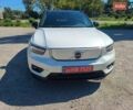 Белый Вольво XC40 Recharge, объемом двигателя 0 л и пробегом 40 тыс. км за 26500 $, фото 7 на Automoto.ua