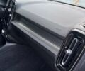 Белый Вольво XC40 Recharge, объемом двигателя 0 л и пробегом 29 тыс. км за 33000 $, фото 26 на Automoto.ua
