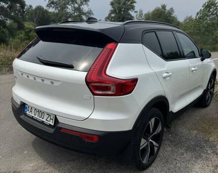 Белый Вольво XC40 Recharge, объемом двигателя 0 л и пробегом 29 тыс. км за 33000 $, фото 8 на Automoto.ua