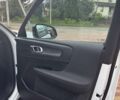 Білий Вольво XC40 Recharge, об'ємом двигуна 0 л та пробігом 59 тис. км за 26700 $, фото 13 на Automoto.ua