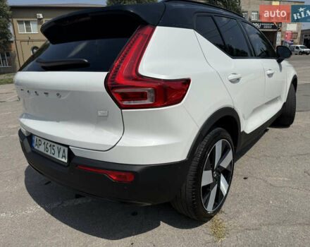 Белый Вольво XC40 Recharge, объемом двигателя 0 л и пробегом 27 тыс. км за 32000 $, фото 3 на Automoto.ua