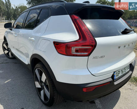 Белый Вольво XC40 Recharge, объемом двигателя 0 л и пробегом 27 тыс. км за 32000 $, фото 4 на Automoto.ua