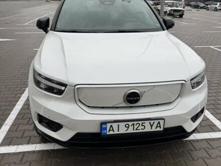 Вольво XC40 Recharge 2021 у Києві на Automoto.ua Білий Вольво XC40 Recharge, об'ємом двигуна 0 л та пробігом 22 тис. км за 26700 $, фото 1 на Automoto.ua