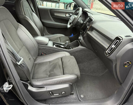 Черный Вольво XC40 Recharge, объемом двигателя 0 л и пробегом 140 тыс. км за 24200 $, фото 48 на Automoto.ua