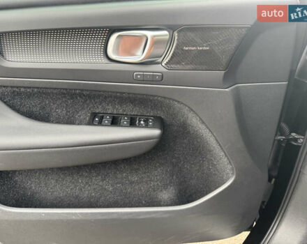 Чорний Вольво XC40 Recharge, об'ємом двигуна 0 л та пробігом 223 тис. км за 22900 $, фото 17 на Automoto.ua
