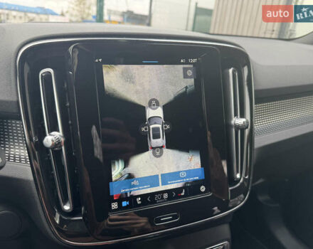 Чорний Вольво XC40 Recharge, об'ємом двигуна 0 л та пробігом 223 тис. км за 22900 $, фото 21 на Automoto.ua