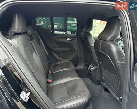 Черный Вольво XC40 Recharge, объемом двигателя 0 л и пробегом 140 тыс. км за 24200 $, фото 41 на Automoto.ua