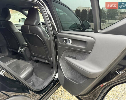 Черный Вольво XC40 Recharge, объемом двигателя 0 л и пробегом 140 тыс. км за 24200 $, фото 40 на Automoto.ua