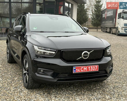 Черный Вольво XC40 Recharge, объемом двигателя 0 л и пробегом 140 тыс. км за 24200 $, фото 2 на Automoto.ua