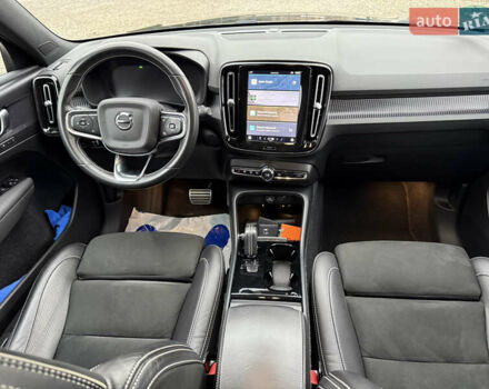 Черный Вольво XC40 Recharge, объемом двигателя 0 л и пробегом 140 тыс. км за 24200 $, фото 44 на Automoto.ua