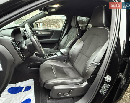 Черный Вольво XC40 Recharge, объемом двигателя 0 л и пробегом 140 тыс. км за 24200 $, фото 31 на Automoto.ua