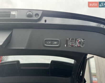 Чорний Вольво XC40 Recharge, об'ємом двигуна 0 л та пробігом 223 тис. км за 22900 $, фото 23 на Automoto.ua