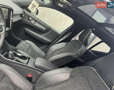Чорний Вольво XC40 Recharge, об'ємом двигуна 0 л та пробігом 223 тис. км за 22900 $, фото 12 на Automoto.ua