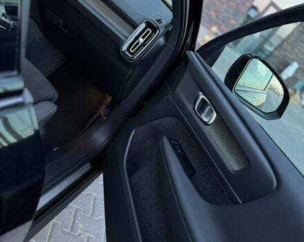 Черный Вольво XC40 Recharge, объемом двигателя 0 л и пробегом 38 тыс. км за 24800 $, фото 72 на Automoto.ua