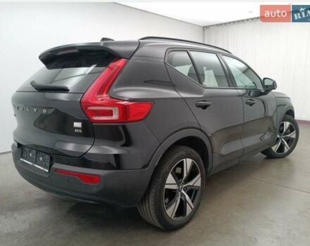 Чорний Вольво XC40 Recharge, об'ємом двигуна 0 л та пробігом 83 тис. км за 27000 $, фото 4 на Automoto.ua
