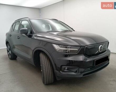 Чорний Вольво XC40 Recharge, об'ємом двигуна 0 л та пробігом 83 тис. км за 27000 $, фото 2 на Automoto.ua
