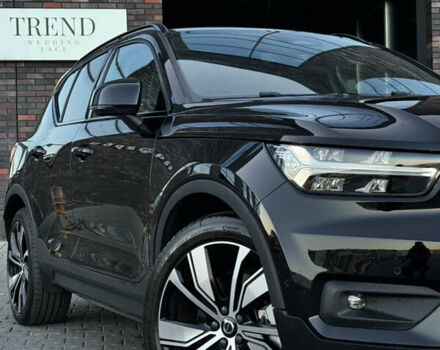 Черный Вольво XC40 Recharge, объемом двигателя 0 л и пробегом 38 тыс. км за 24800 $, фото 14 на Automoto.ua