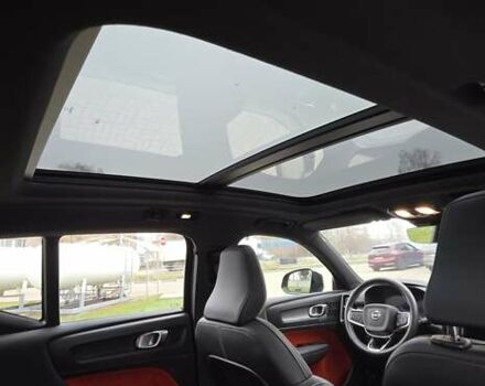 Чорний Вольво XC40 Recharge, об'ємом двигуна 0 л та пробігом 138 тис. км за 28800 $, фото 92 на Automoto.ua