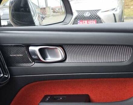 Чорний Вольво XC40 Recharge, об'ємом двигуна 0 л та пробігом 138 тис. км за 28800 $, фото 118 на Automoto.ua