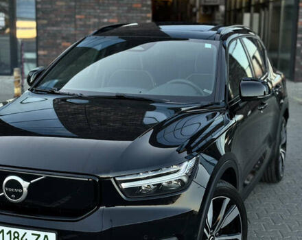 Черный Вольво XC40 Recharge, объемом двигателя 0 л и пробегом 38 тыс. км за 24800 $, фото 8 на Automoto.ua