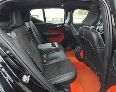 Чорний Вольво XC40 Recharge, об'ємом двигуна 0 л та пробігом 138 тис. км за 28800 $, фото 91 на Automoto.ua