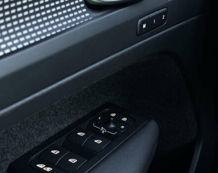 Черный Вольво XC40 Recharge, объемом двигателя 0 л и пробегом 38 тыс. км за 24800 $, фото 59 на Automoto.ua