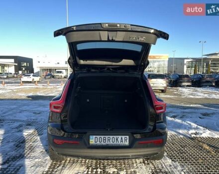 Черный Вольво XC40 Recharge, объемом двигателя 0 л и пробегом 62 тыс. км за 31500 $, фото 35 на Automoto.ua