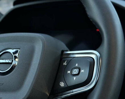 Черный Вольво XC40 Recharge, объемом двигателя 0 л и пробегом 38 тыс. км за 24800 $, фото 47 на Automoto.ua