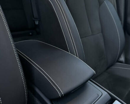 Черный Вольво XC40 Recharge, объемом двигателя 0 л и пробегом 38 тыс. км за 24800 $, фото 78 на Automoto.ua