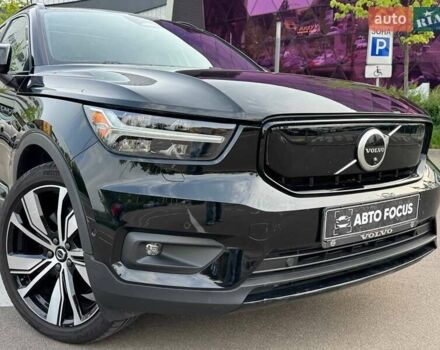 Черный Вольво XC40 Recharge, объемом двигателя 0 л и пробегом 17 тыс. км за 28490 $, фото 3 на Automoto.ua