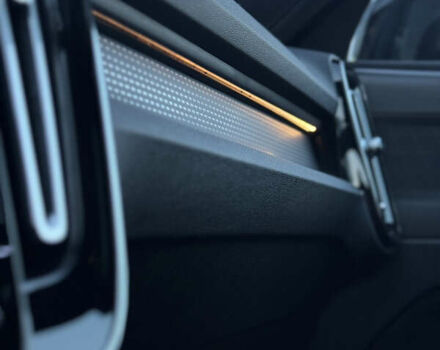 Черный Вольво XC40 Recharge, объемом двигателя 0 л и пробегом 38 тыс. км за 24800 $, фото 69 на Automoto.ua