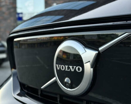 Черный Вольво XC40 Recharge, объемом двигателя 0 л и пробегом 38 тыс. км за 24800 $, фото 6 на Automoto.ua