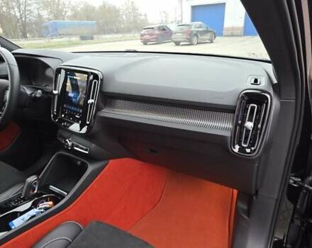 Чорний Вольво XC40 Recharge, об'ємом двигуна 0 л та пробігом 138 тис. км за 28800 $, фото 94 на Automoto.ua