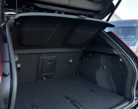 Черный Вольво XC40 Recharge, объемом двигателя 0 л и пробегом 38 тыс. км за 24800 $, фото 32 на Automoto.ua