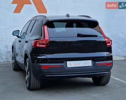 Черный Вольво XC40 Recharge, объемом двигателя 0 л и пробегом 36 тыс. км за 34990 $, фото 44 на Automoto.ua