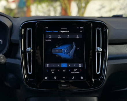Черный Вольво XC40 Recharge, объемом двигателя 0 л и пробегом 36 тыс. км за 32000 $, фото 43 на Automoto.ua