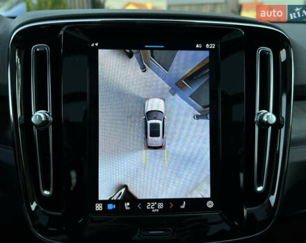 Черный Вольво XC40 Recharge, объемом двигателя 0 л и пробегом 37 тыс. км за 30900 $, фото 33 на Automoto.ua