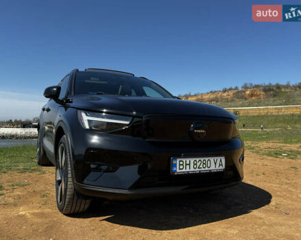 Черный Вольво XC40 Recharge, объемом двигателя 0 л и пробегом 36 тыс. км за 32000 $, фото 14 на Automoto.ua