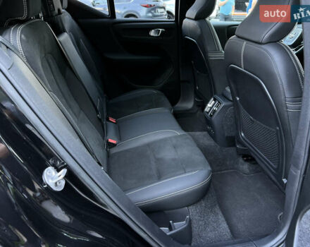 Черный Вольво XC40 Recharge, объемом двигателя 0 л и пробегом 37 тыс. км за 30900 $, фото 25 на Automoto.ua