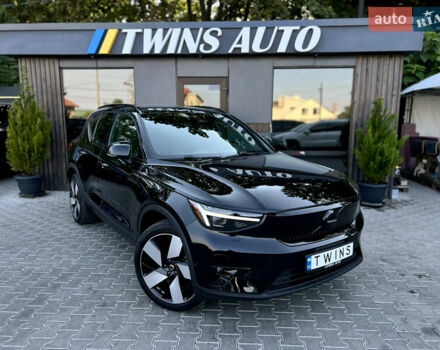 Черный Вольво XC40 Recharge, объемом двигателя 0 л и пробегом 37 тыс. км за 30900 $, фото 14 на Automoto.ua